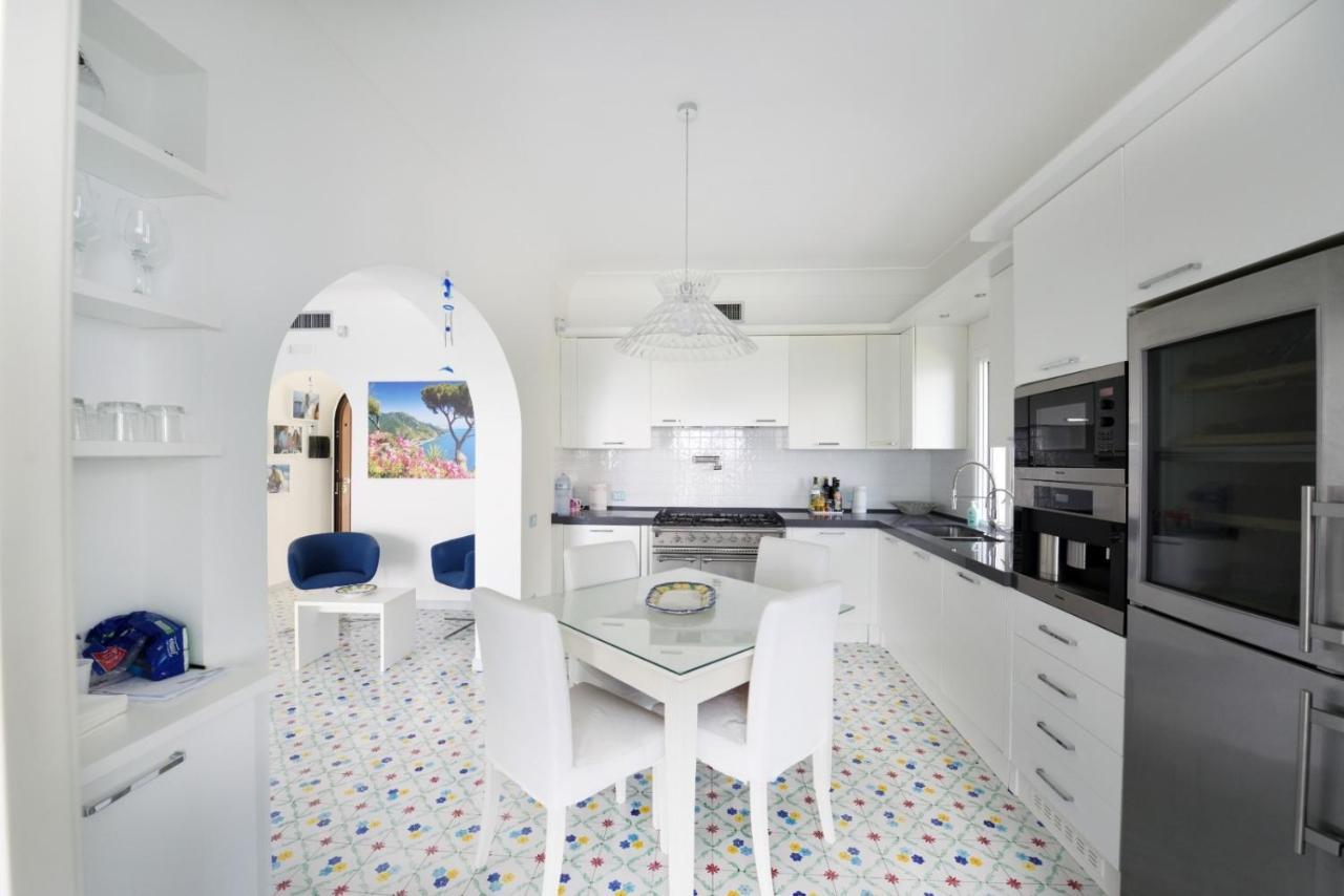 Villa Sul Mare - Praiano Bagian luar foto