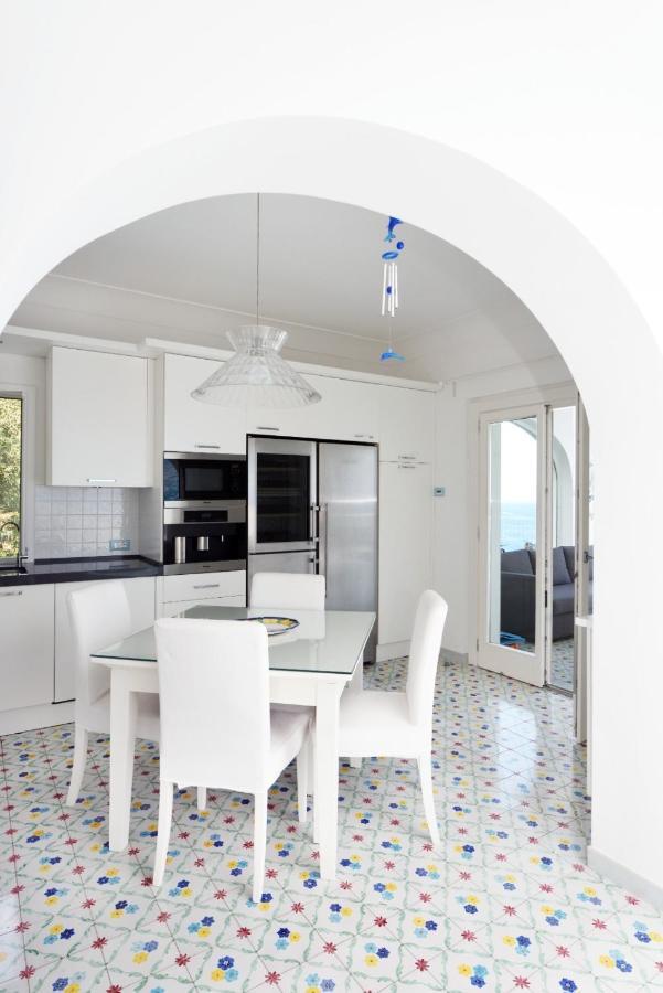 Villa Sul Mare - Praiano Bagian luar foto